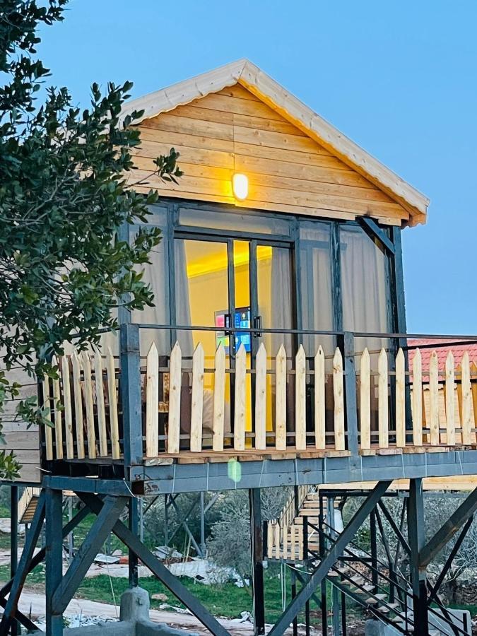Evian Resort Аджлун Экстерьер фото