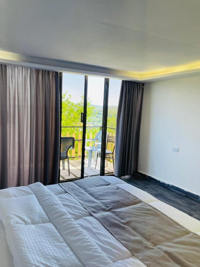 Evian Resort Аджлун Экстерьер фото